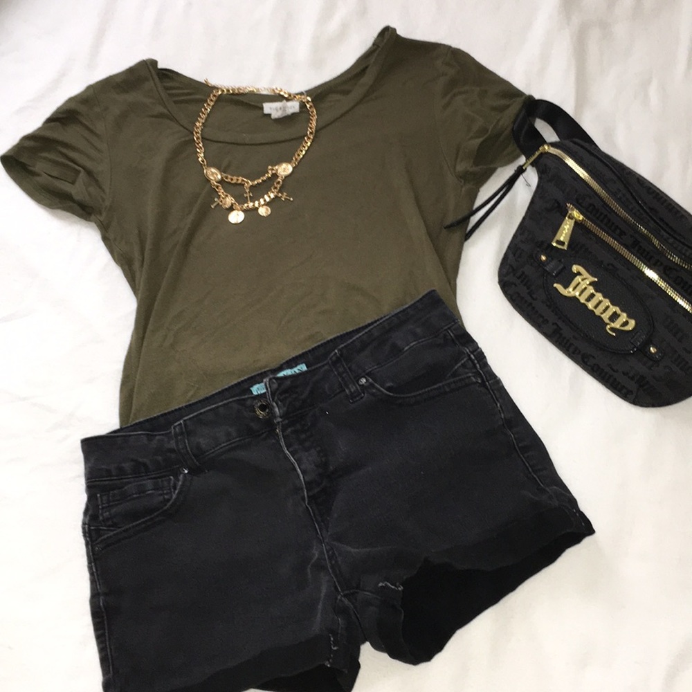 Green T-shirt